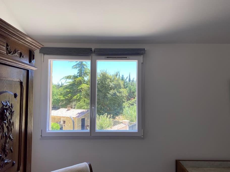 Gite Calme Et Cosy D' Eole Cornillon-Confoux Exterior foto